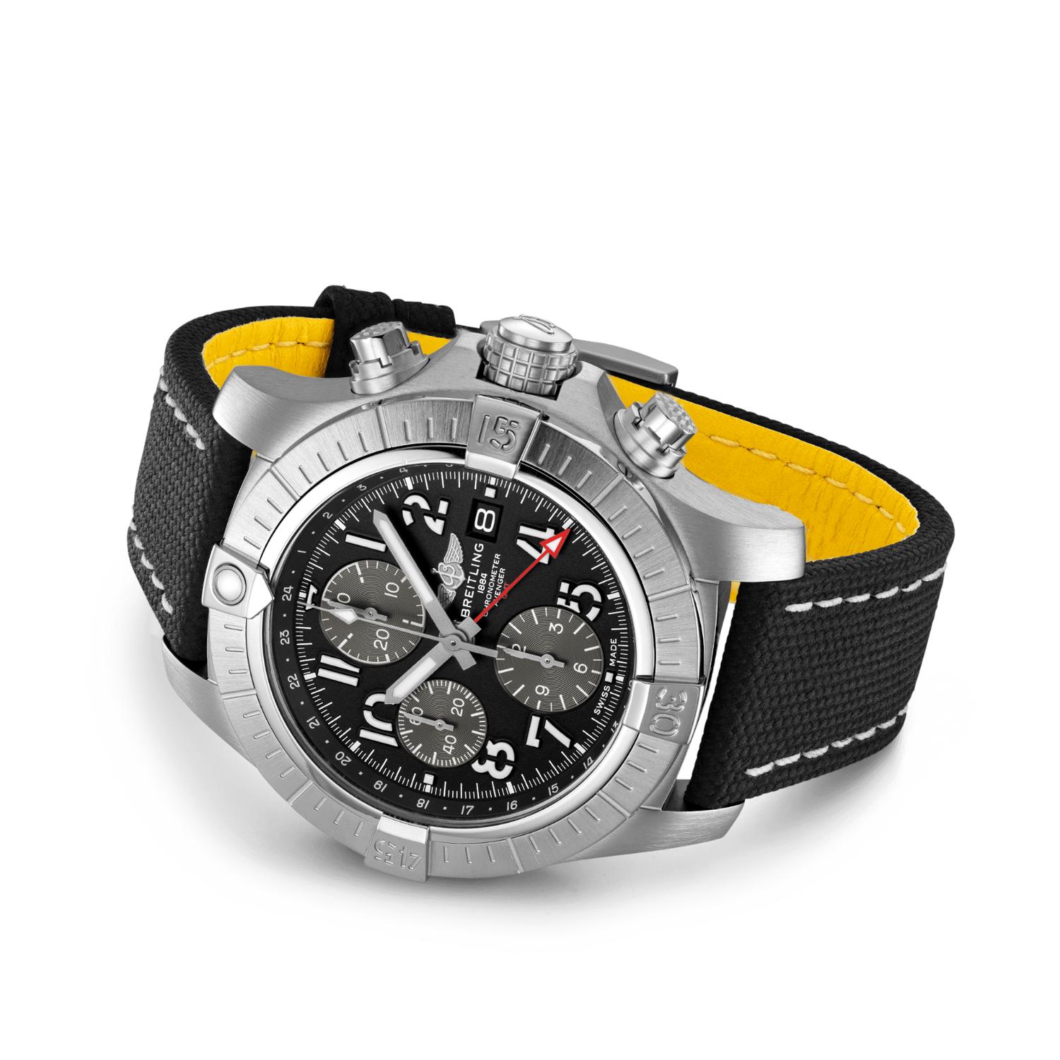 Avenger Chronograph GMT
