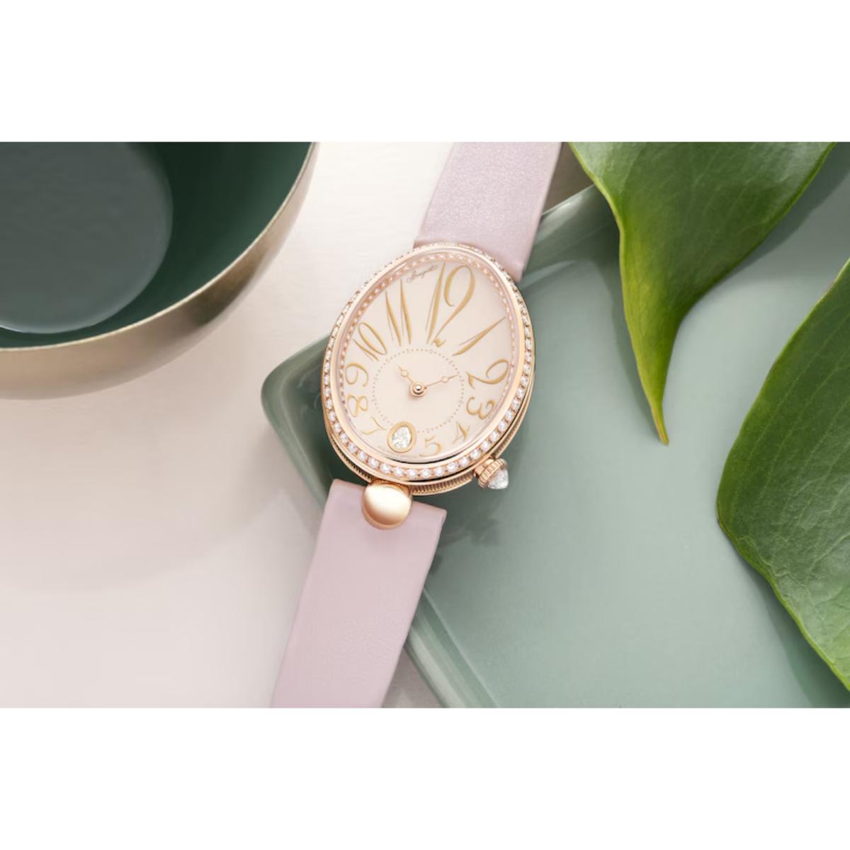 Reine De Naples 8918