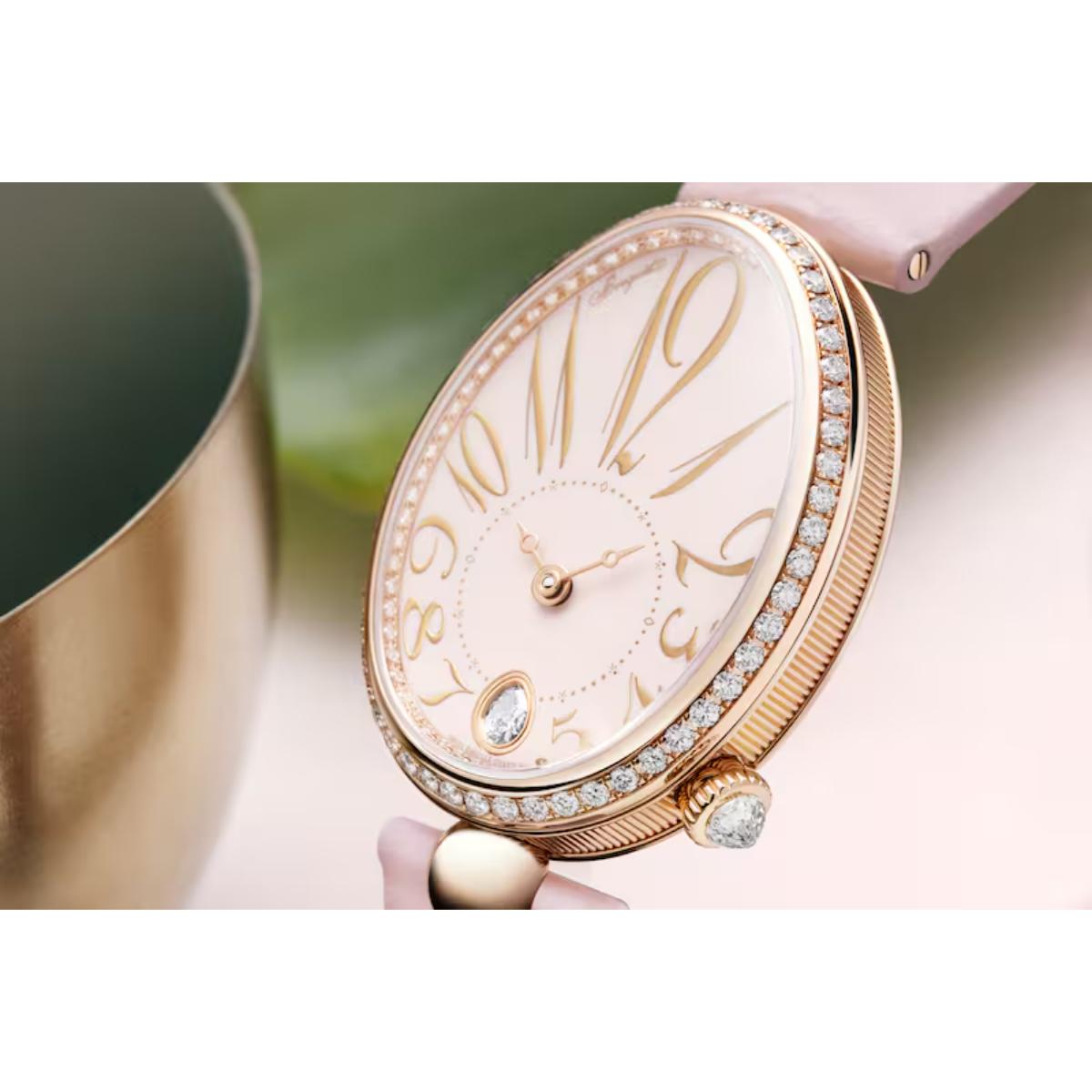 Reine De Naples 8918