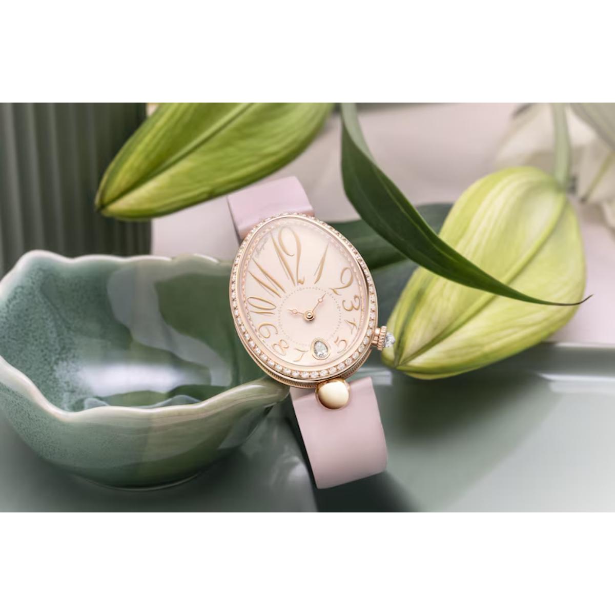 Reine De Naples 8918