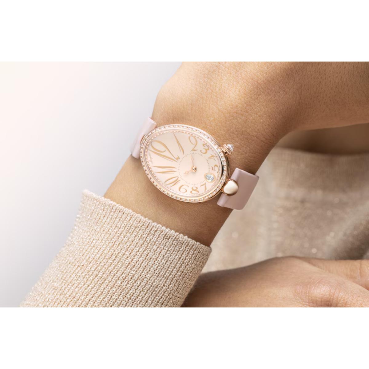 Reine De Naples 8918