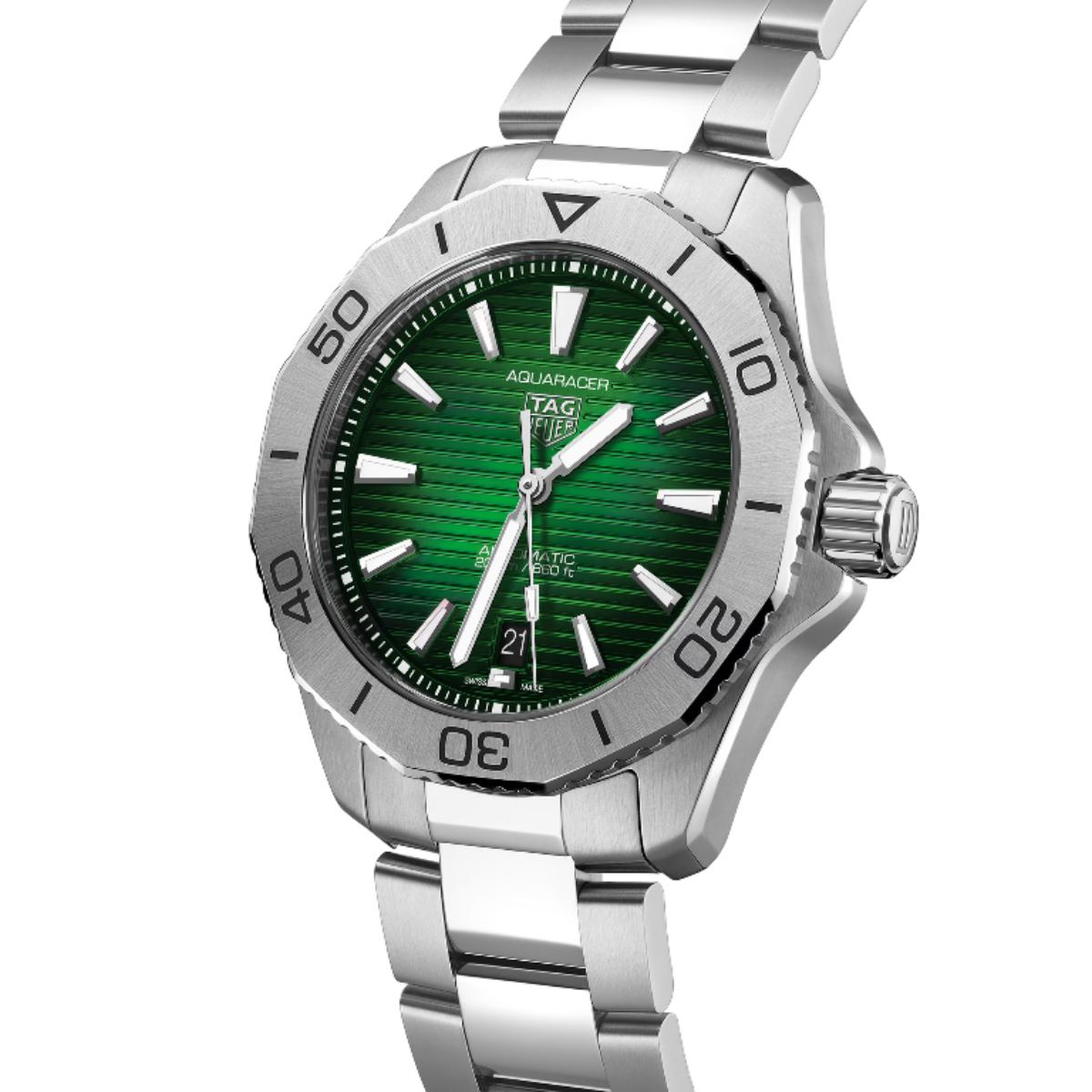 Aquaracer Professional 200 Date