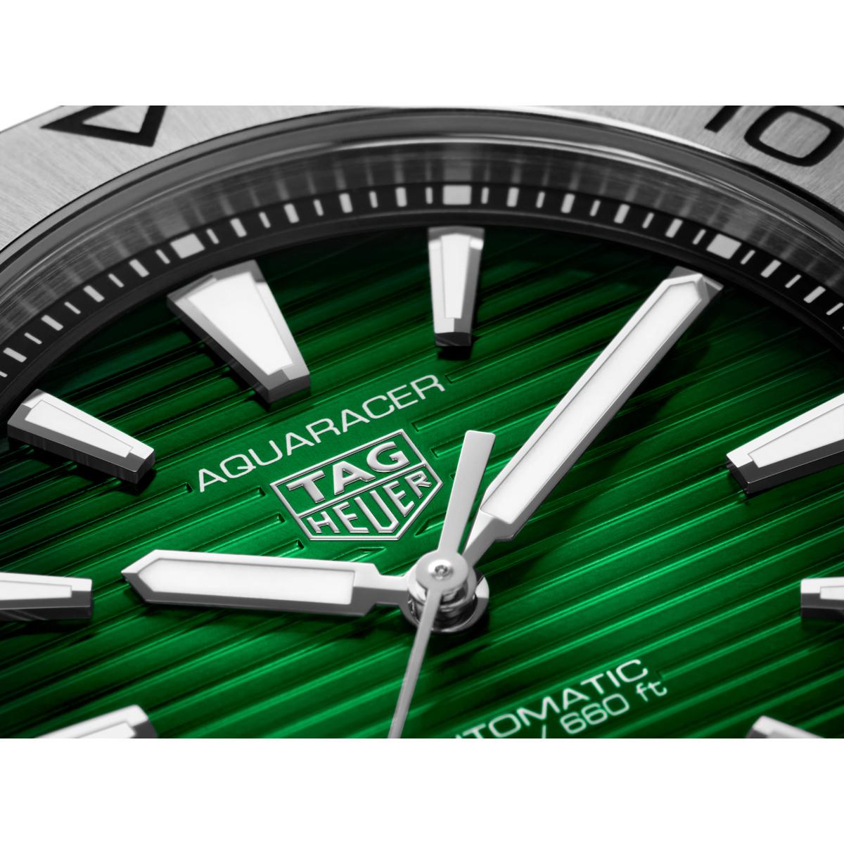 Aquaracer Professional 200 Date