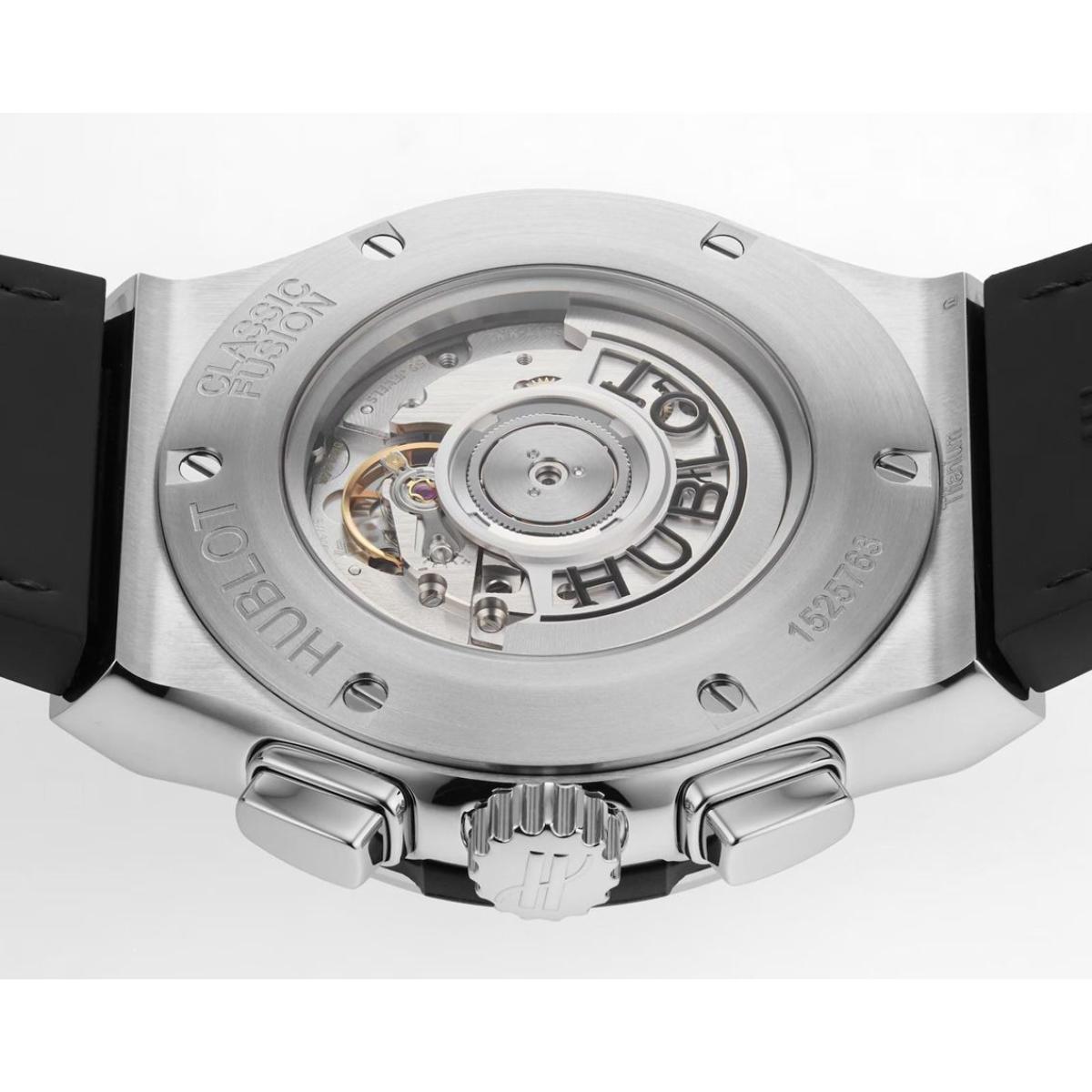 Classic Fusion Chronograph Titanium