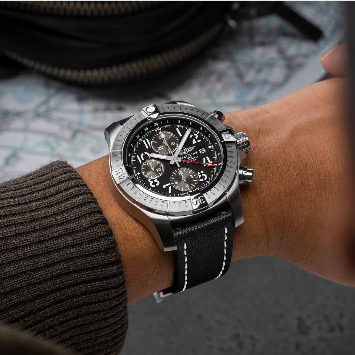Avenger Chronograph GMT