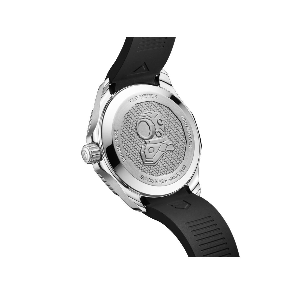 Aquaracer Professional 300 Date