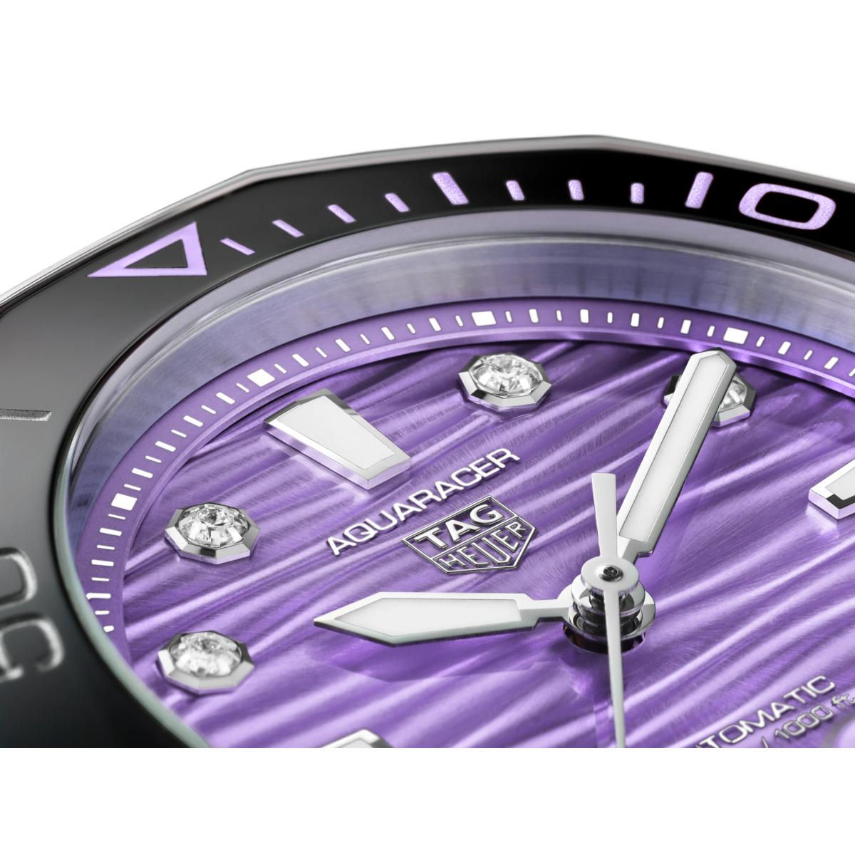 Aquaracer Professional 300 Date