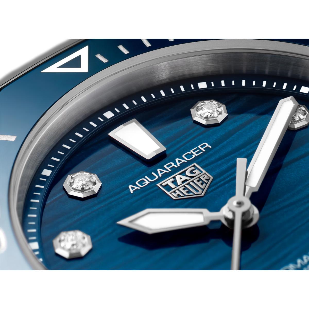 Aquaracer Professional 300 Date