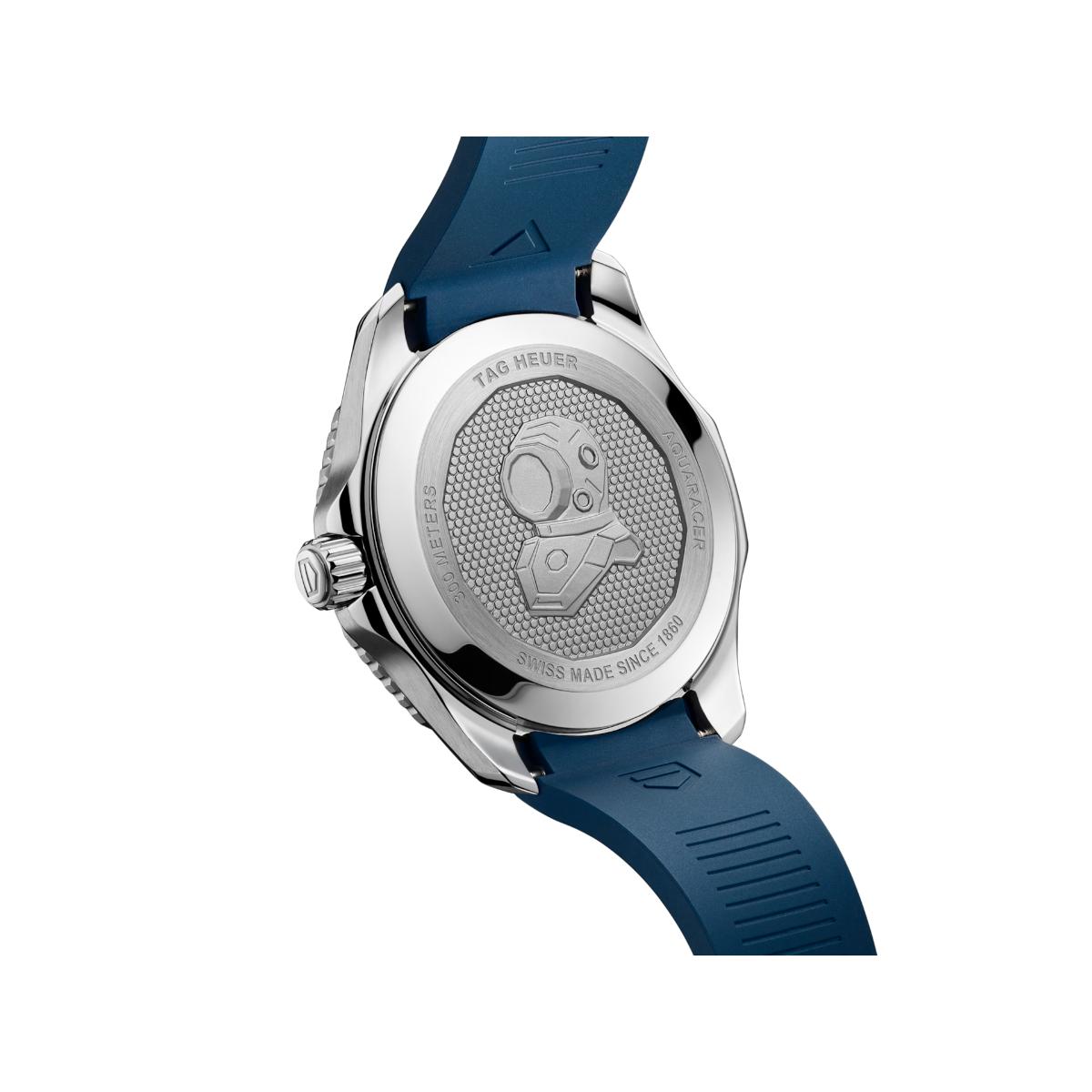 Aquaracer Professional 300 Date