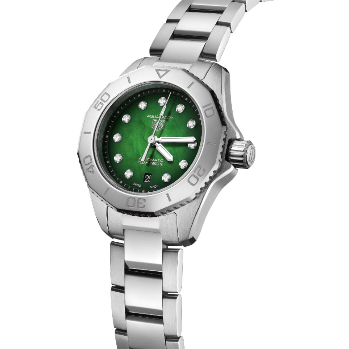 Aquaracer Professional 200 Date