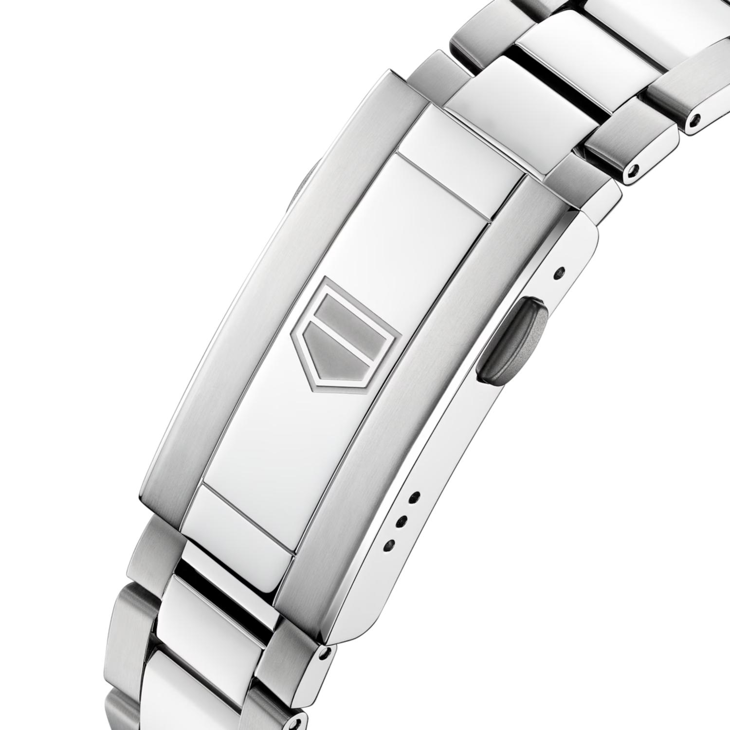 Aquaracer Professional 200 Date