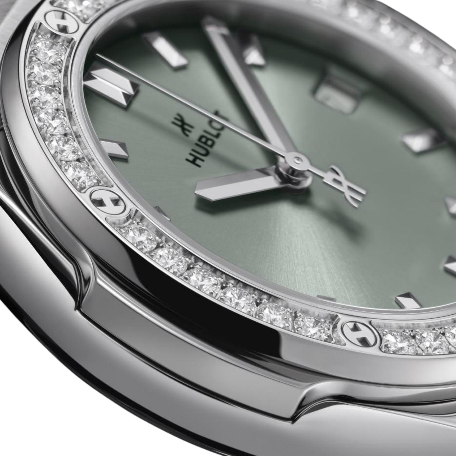 Classic Fusion Titanium Sage Green Diamonds