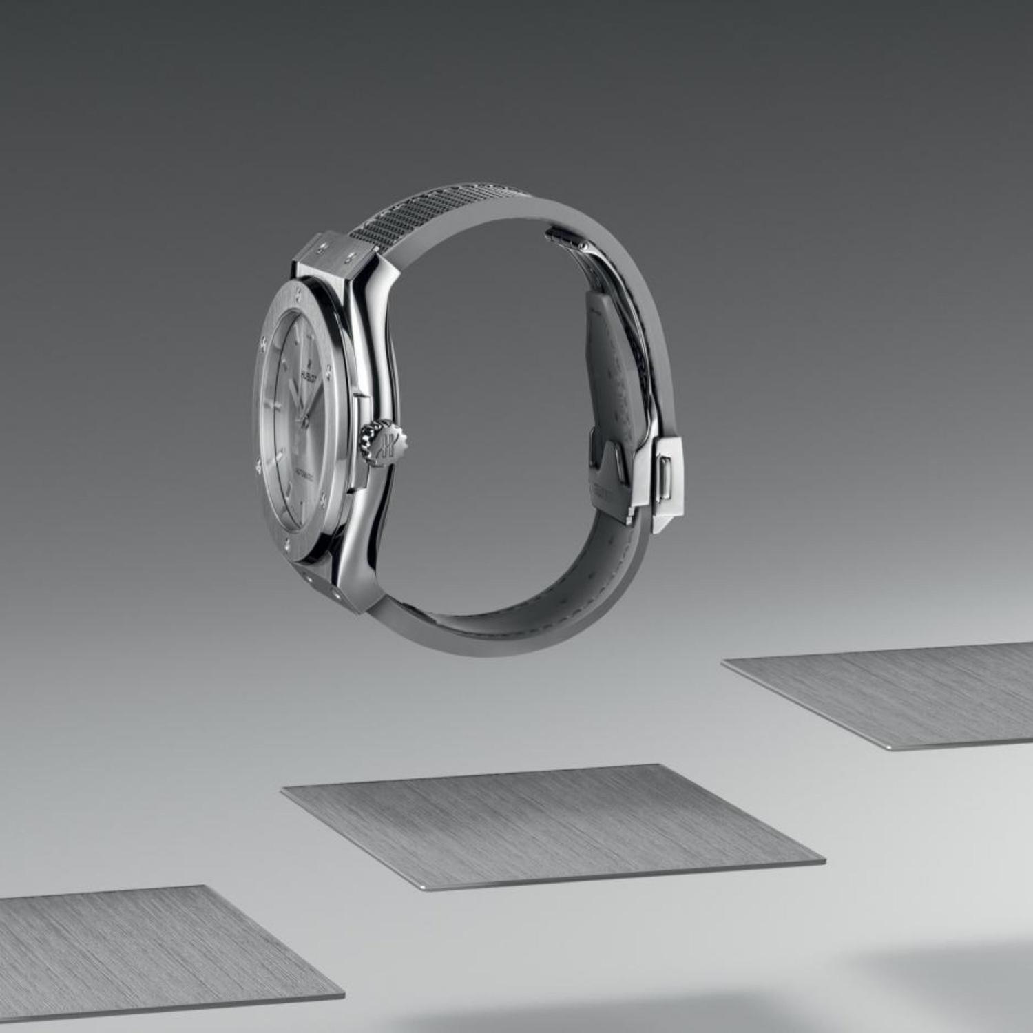 Classic Fusion Essential Grey