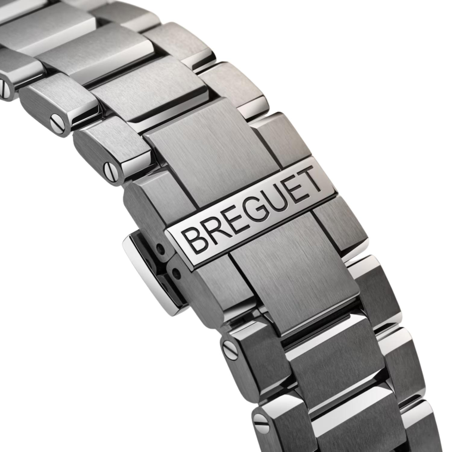 Type XX Chronographe 2067