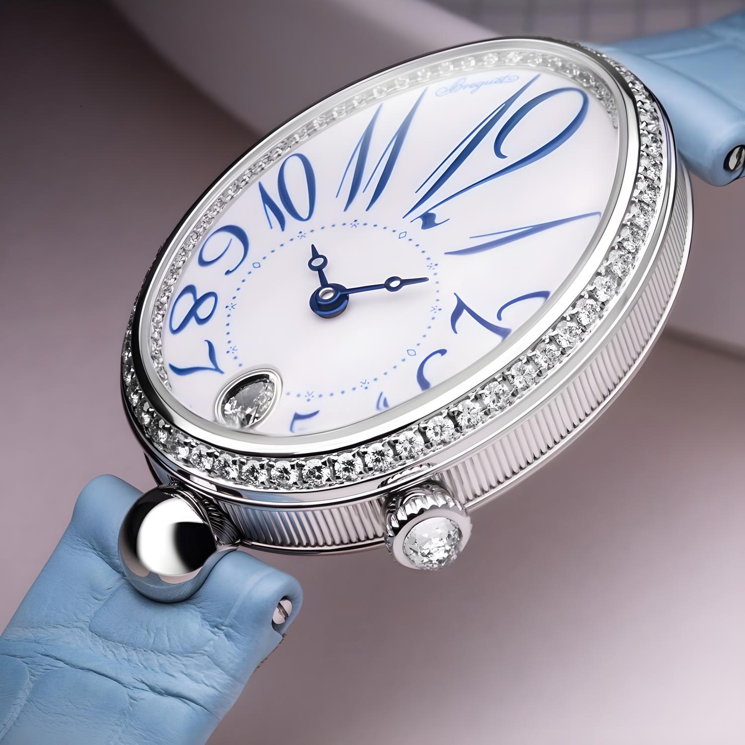 Reine de Naples 8918