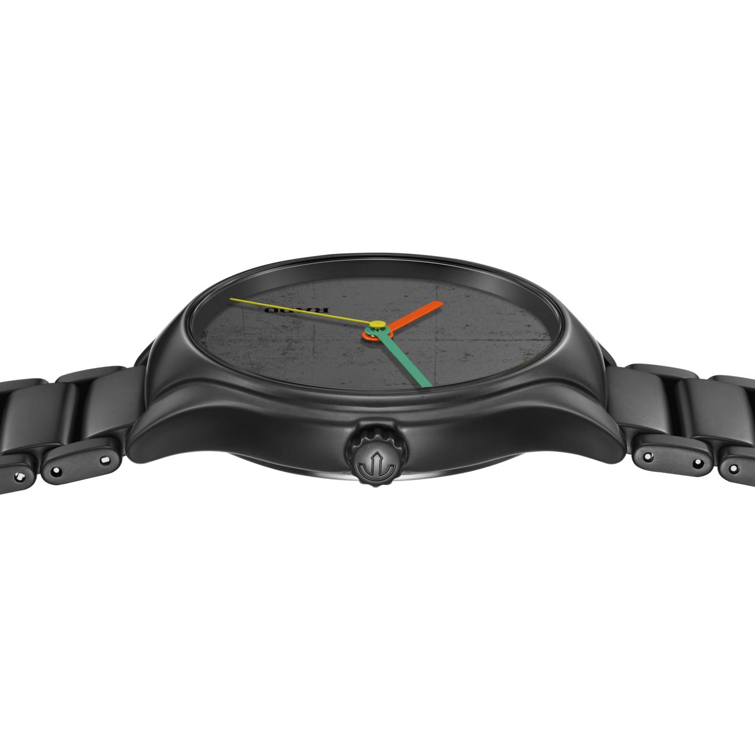 True Round x Les Couleurs® Le Corbusier®