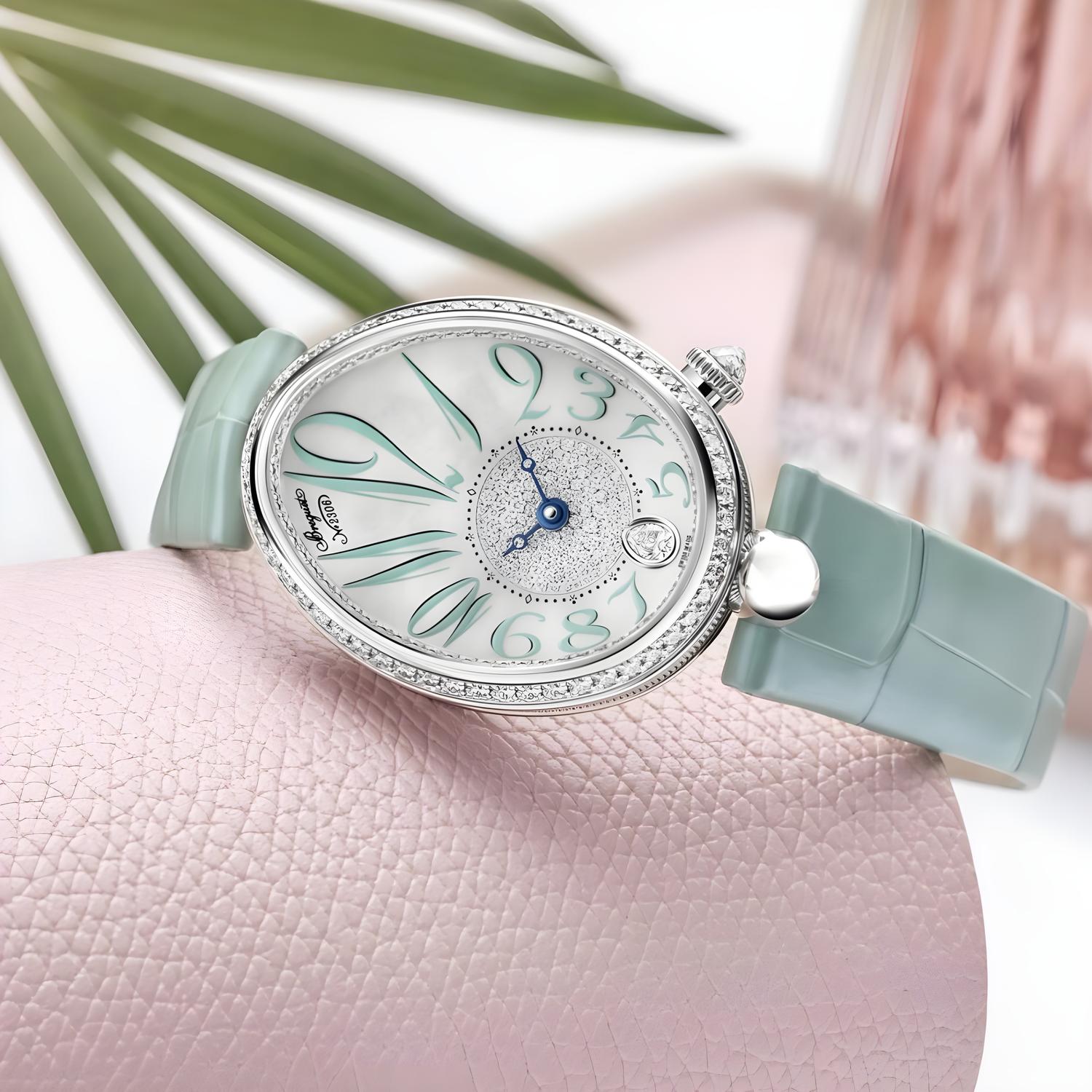 Reine de Naples 8918