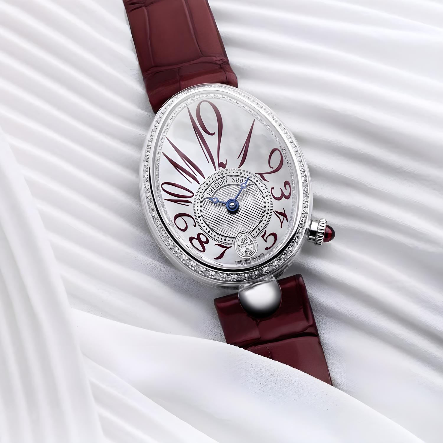 Reine de Naples 8918