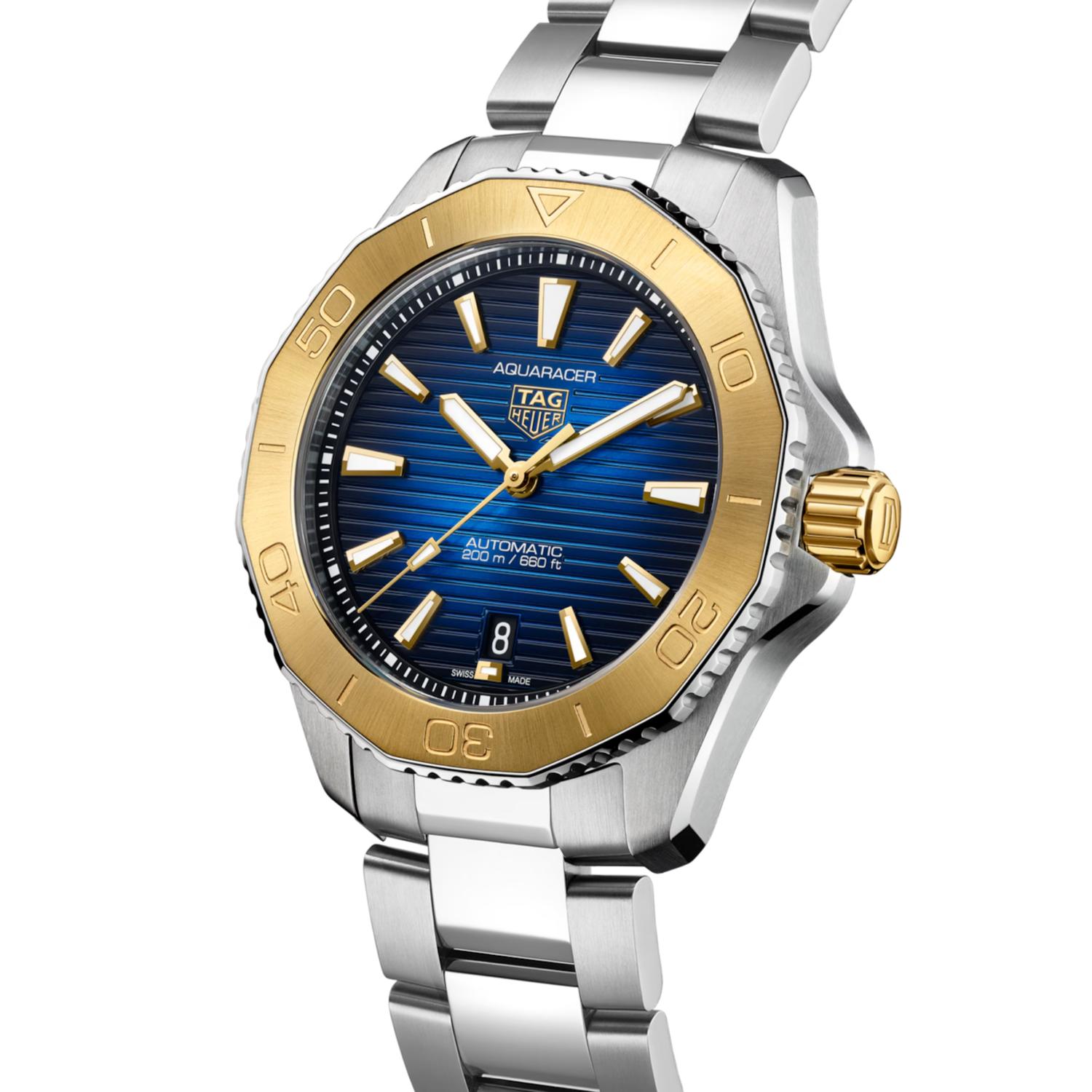 Aquaracer Professional 200 Date