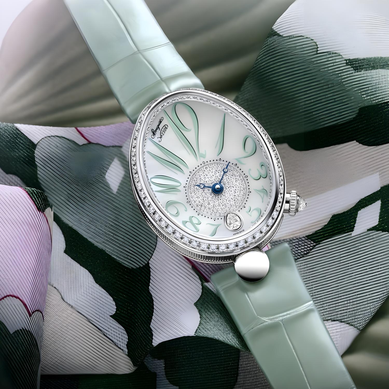 Reine de Naples 8918