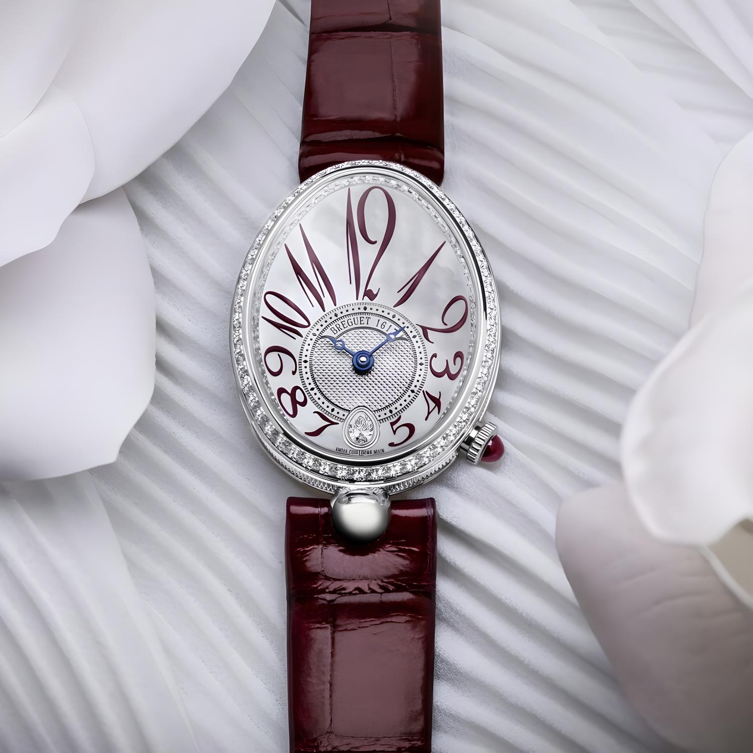 Reine de Naples 8918