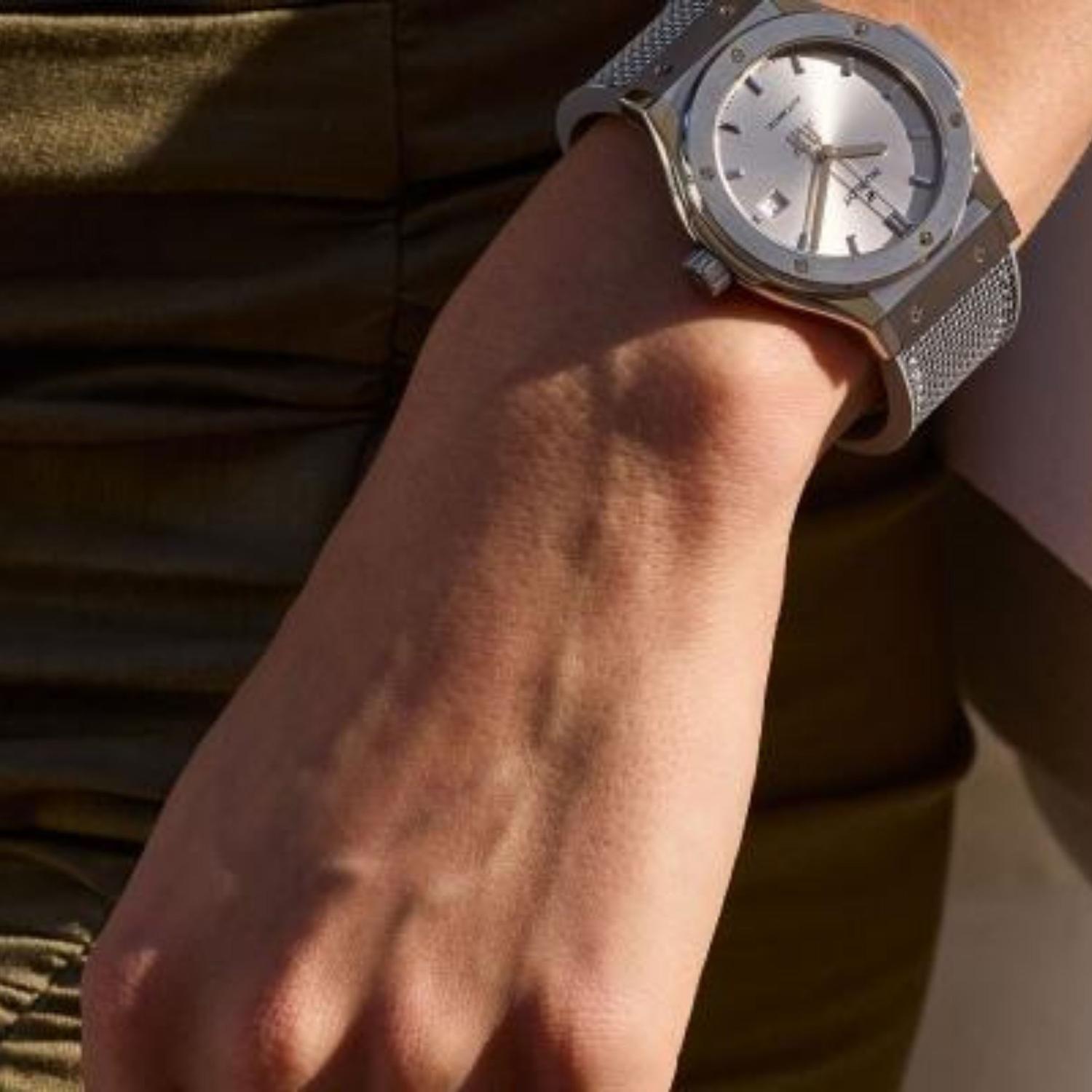 Classic Fusion Essential Grey