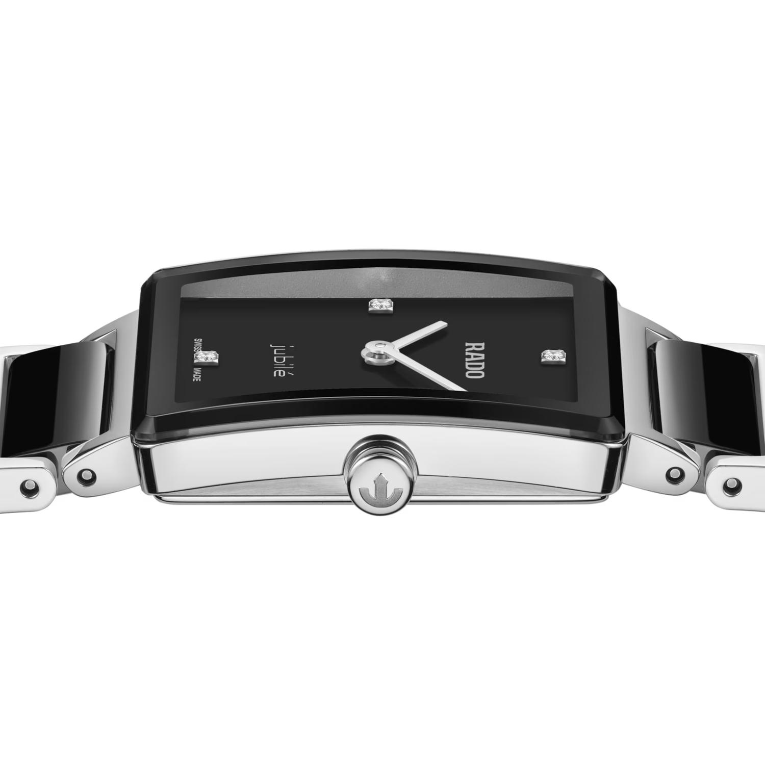 Integral Diamonds