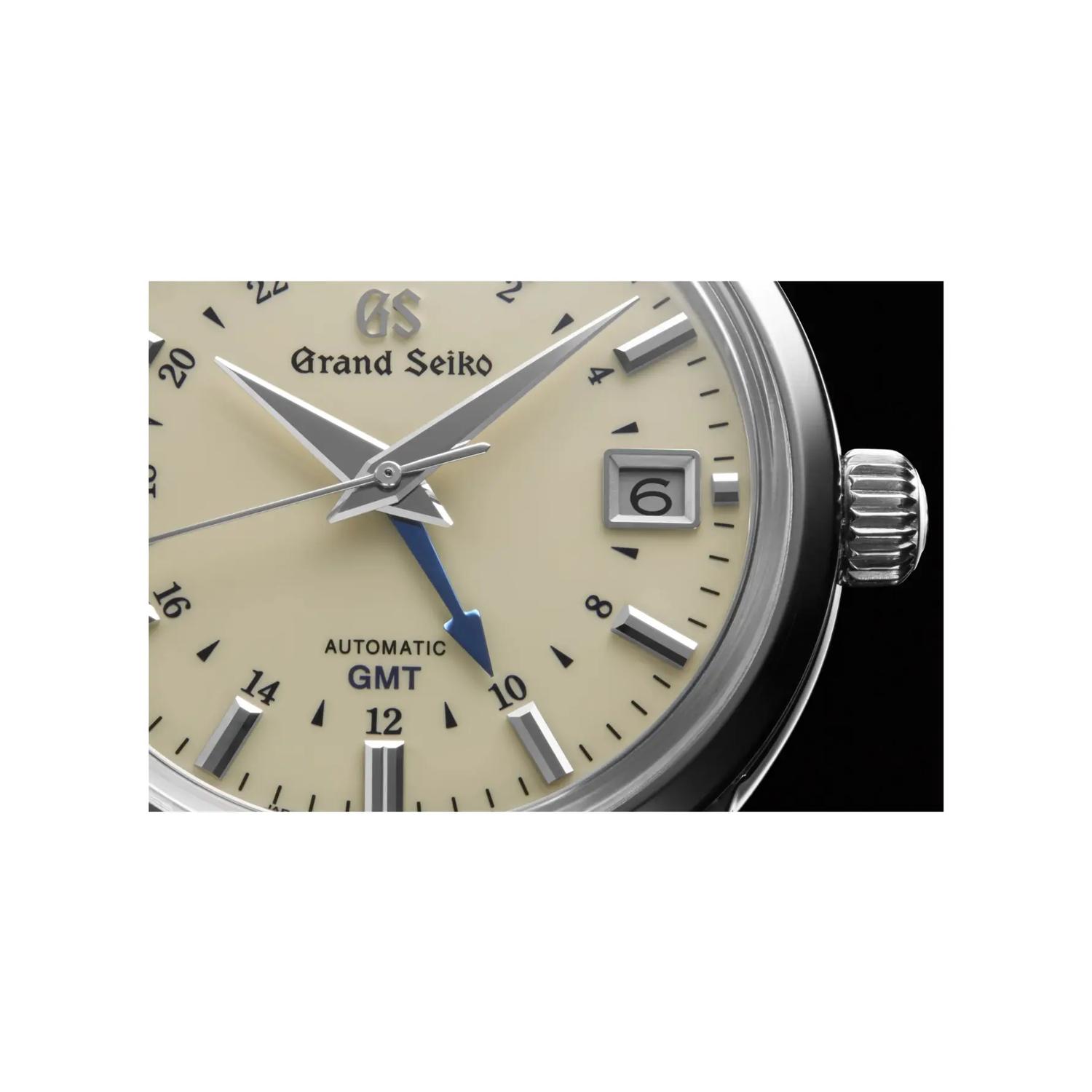 Classic and Elegant Mechanical GMT