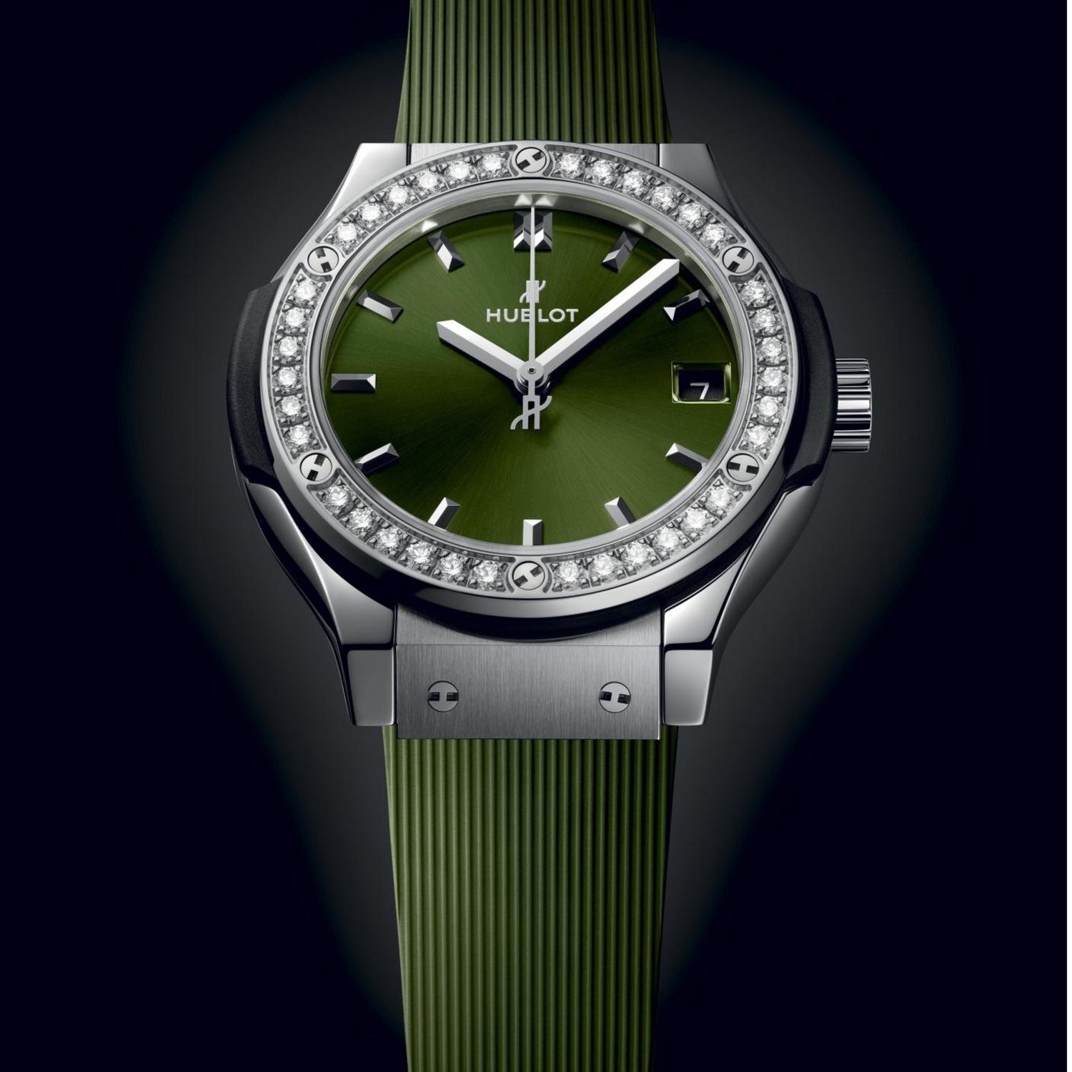 Classic Fusion Titanium Green Diamonds