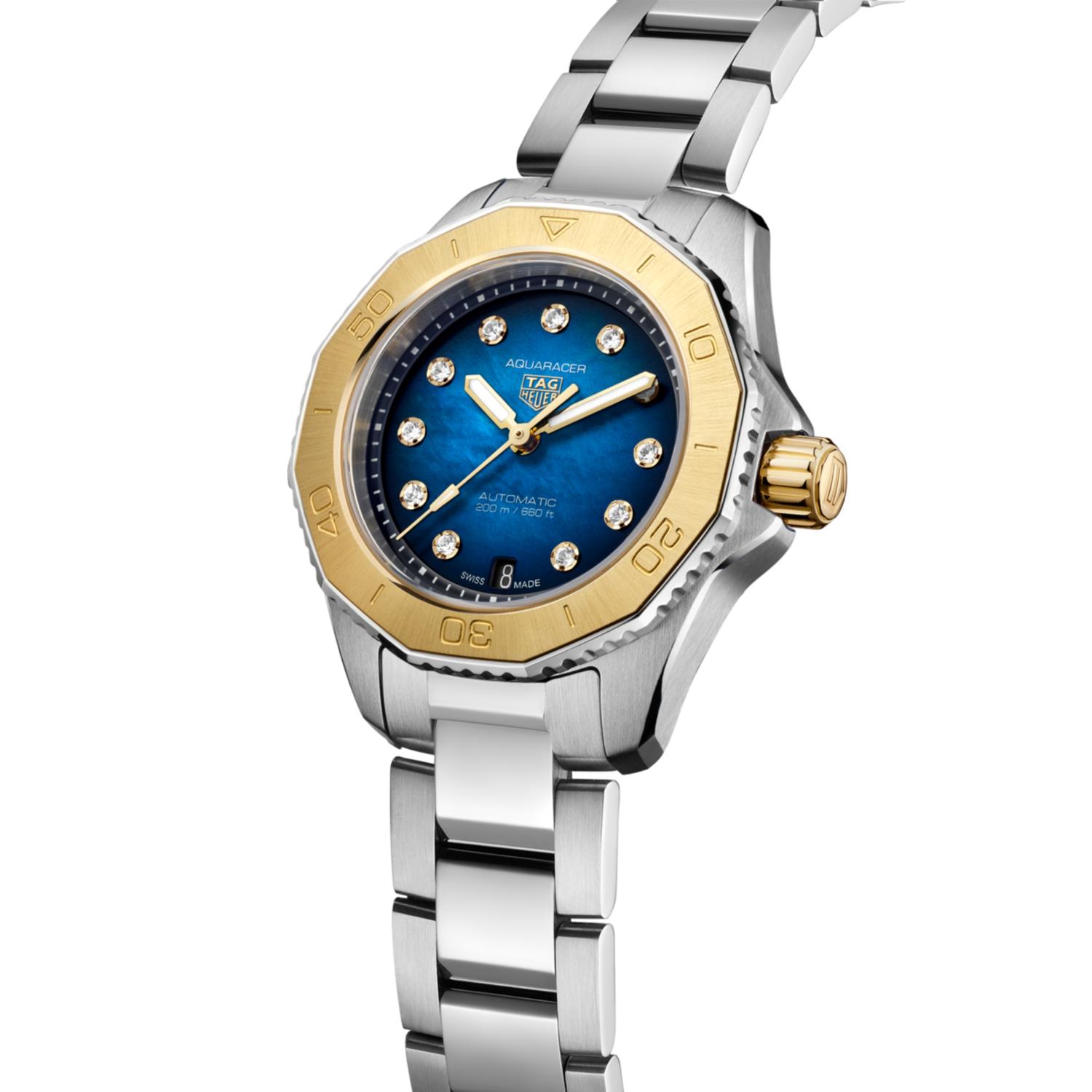 Aquaracer Professional 200 Date