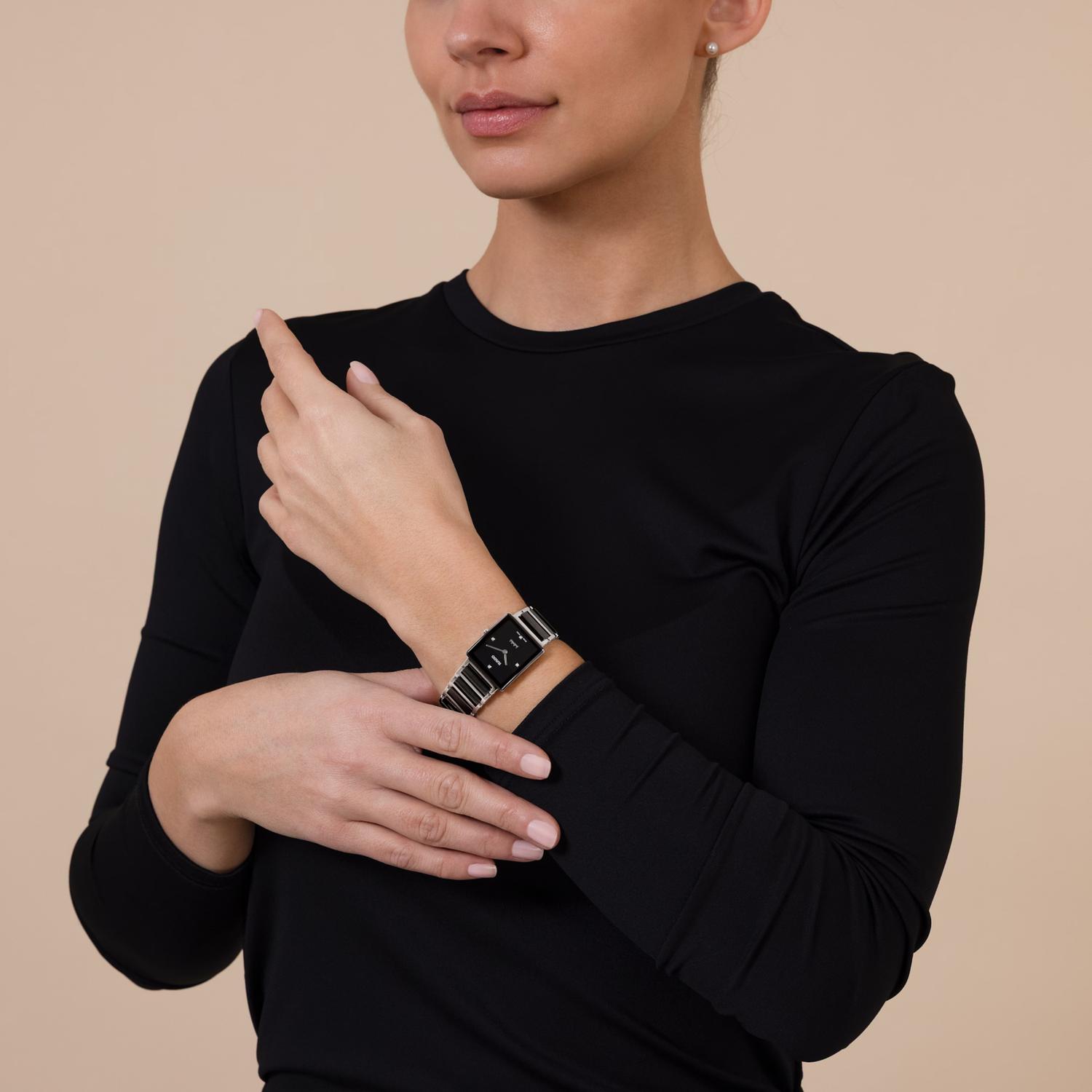 Integral Diamonds