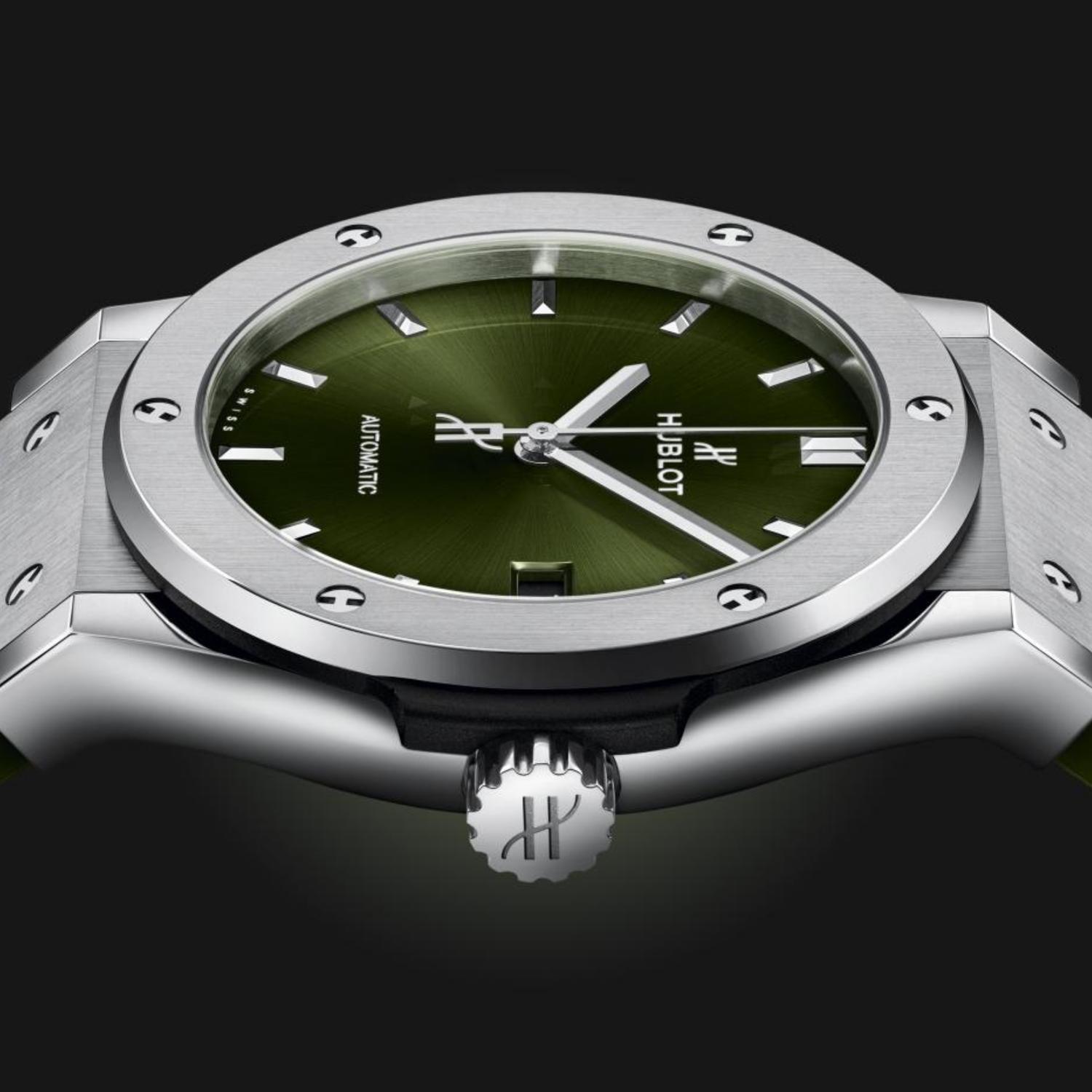 Classic Fusion Titanium Green