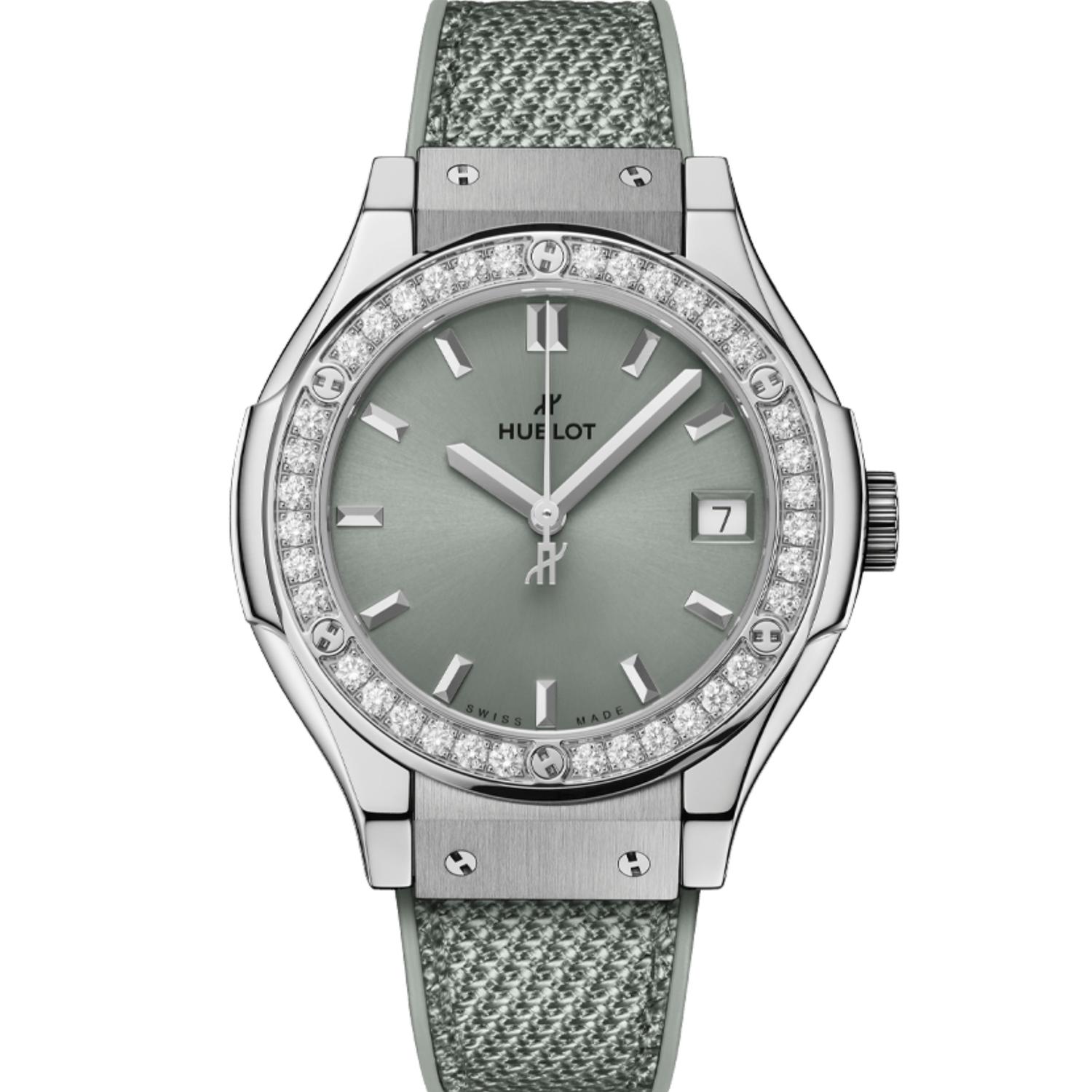 Classic Fusion Titanium Sage Green Diamonds