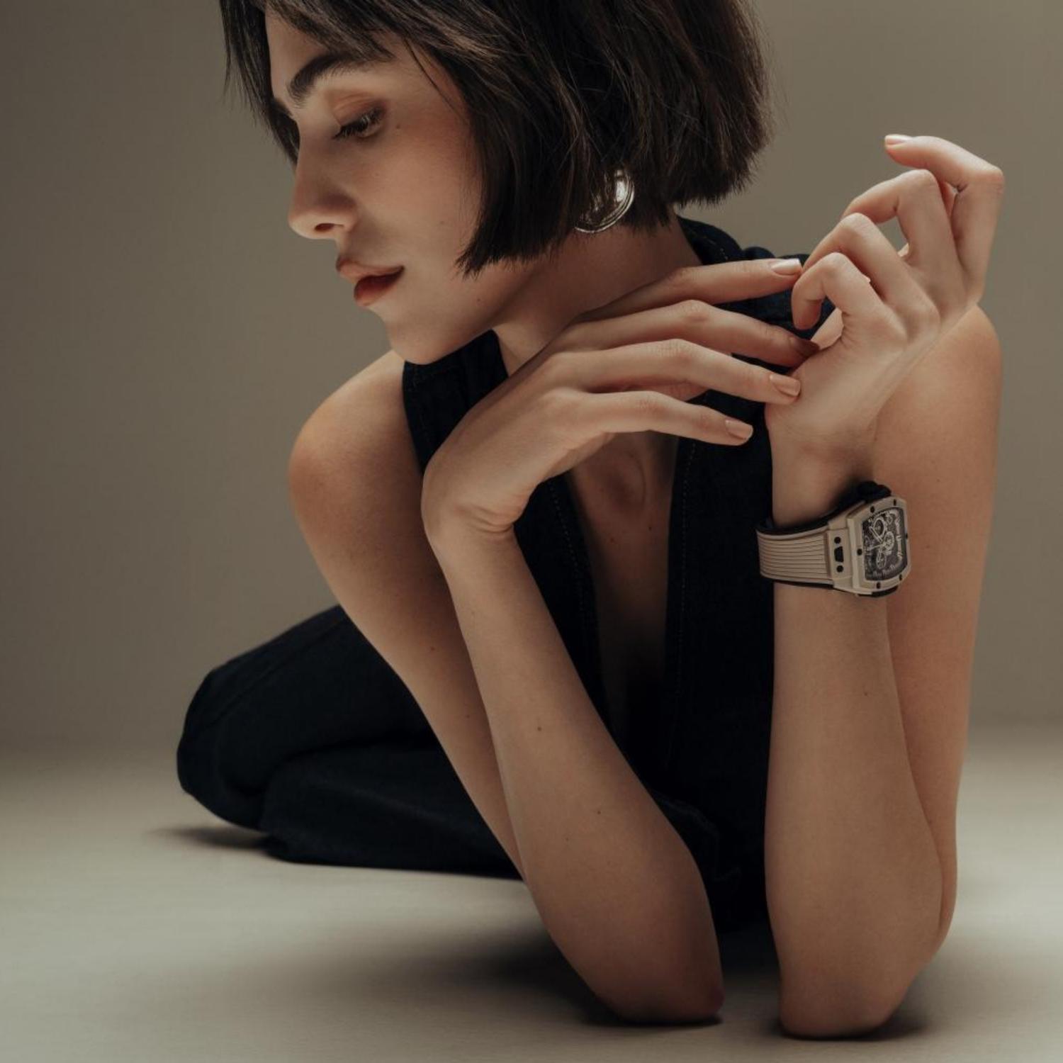 Spirit of Big Bang Beige Ceramic