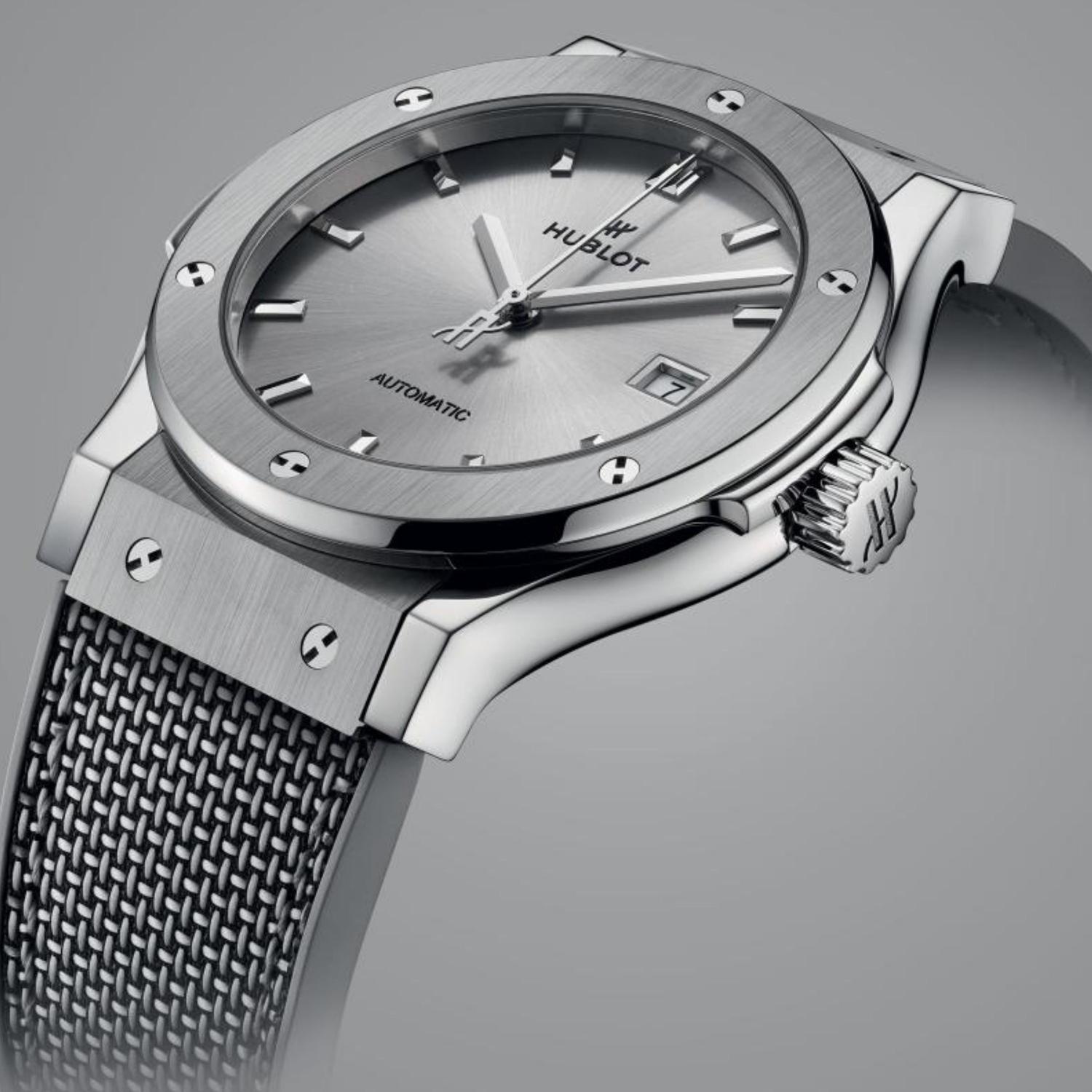 Classic Fusion Essential Grey