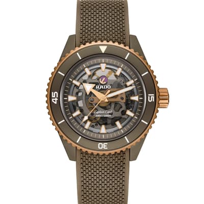 Captain Cook High-Tech Ceramic Skeleton