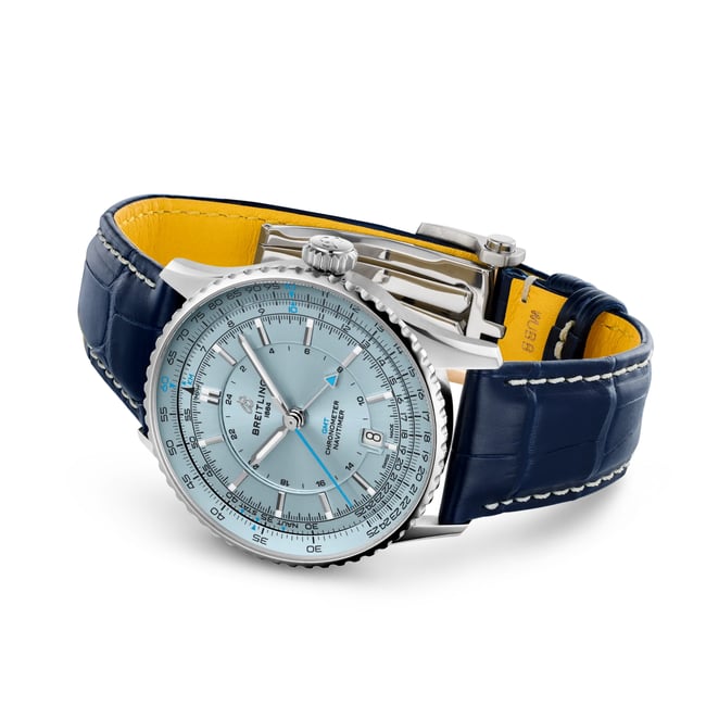 Navitimer GMT