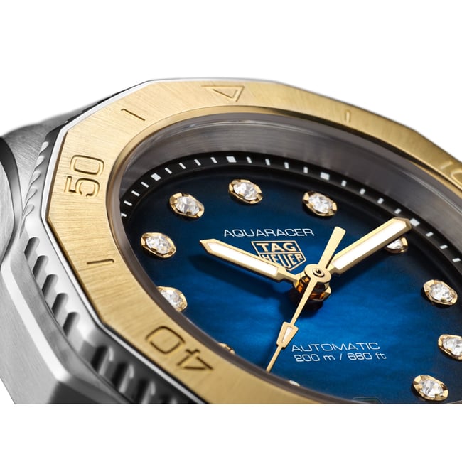 Aquaracer Professional 200 Date