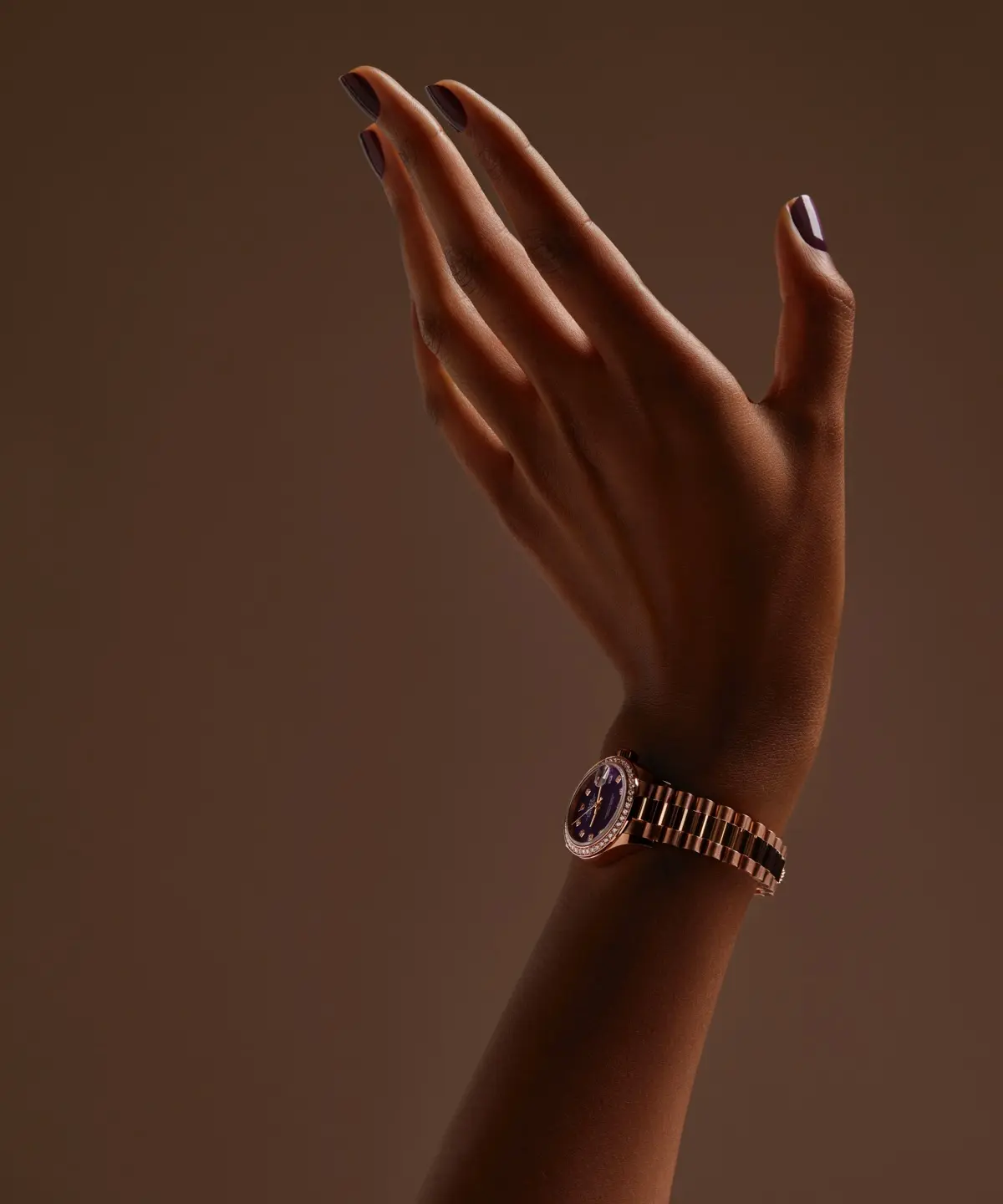 Rolex Lady-Datejust on wrist - Exclusive Lines