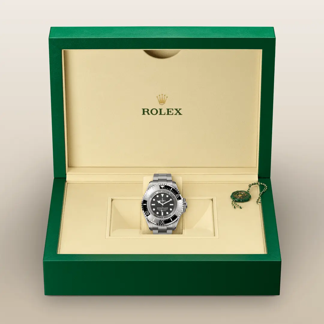 Rolex 
Cosmograph Daytona
Oyster, 40 mm, yellow gold
M126518LN-0014
