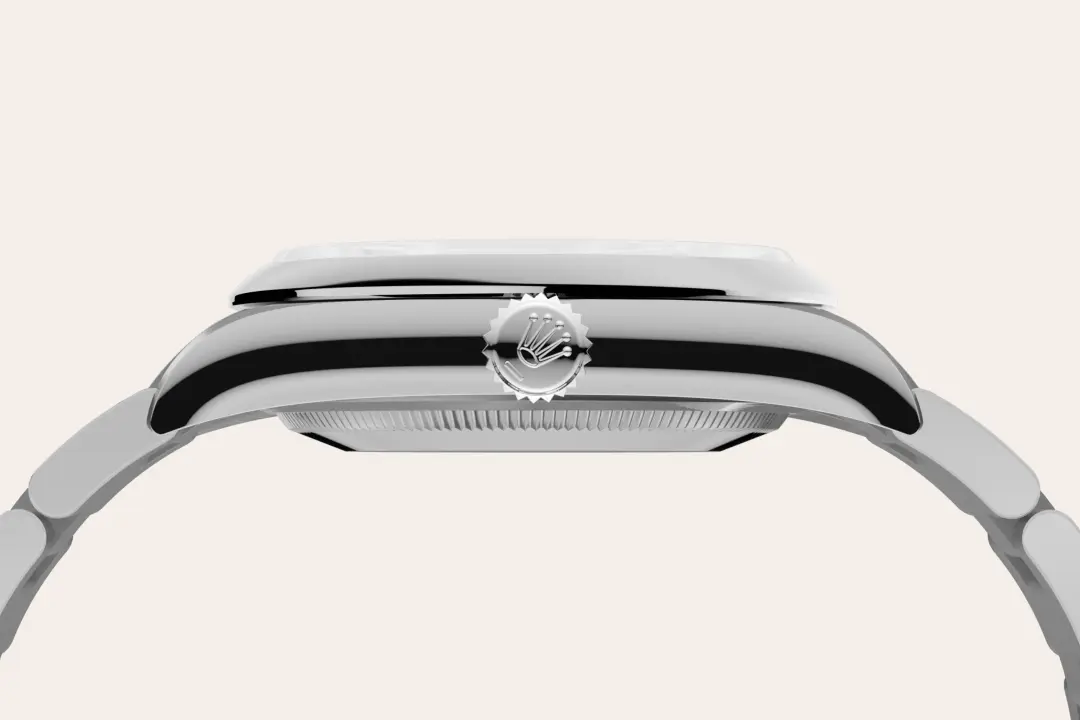 Rolex 
Datejust 31
Oyster, 31 mm, yellow gold and diamonds
M278288RBR-0041