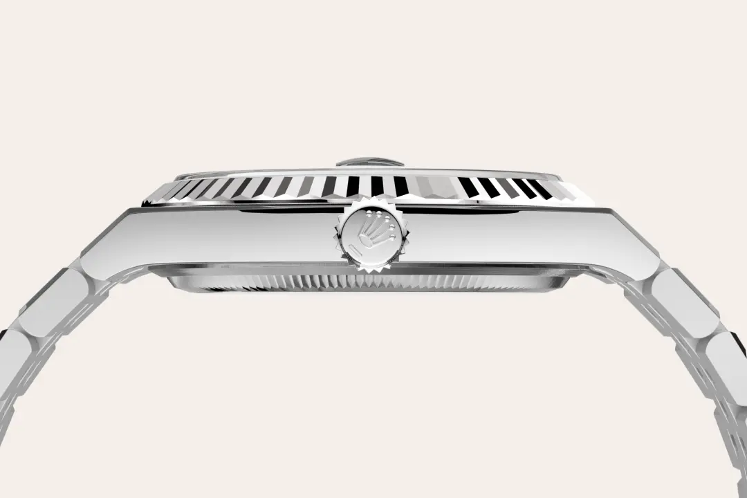 Rolex 
Land-Dweller 40
Oyster, 40 mm, Oystersteel and white gold
M127334-0001